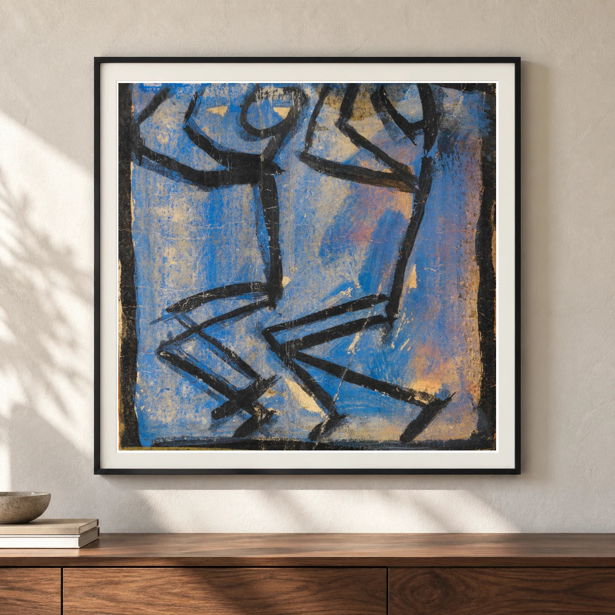 Zwei Strichmännchen (1918) — Egon Schiele shown in a styled interior