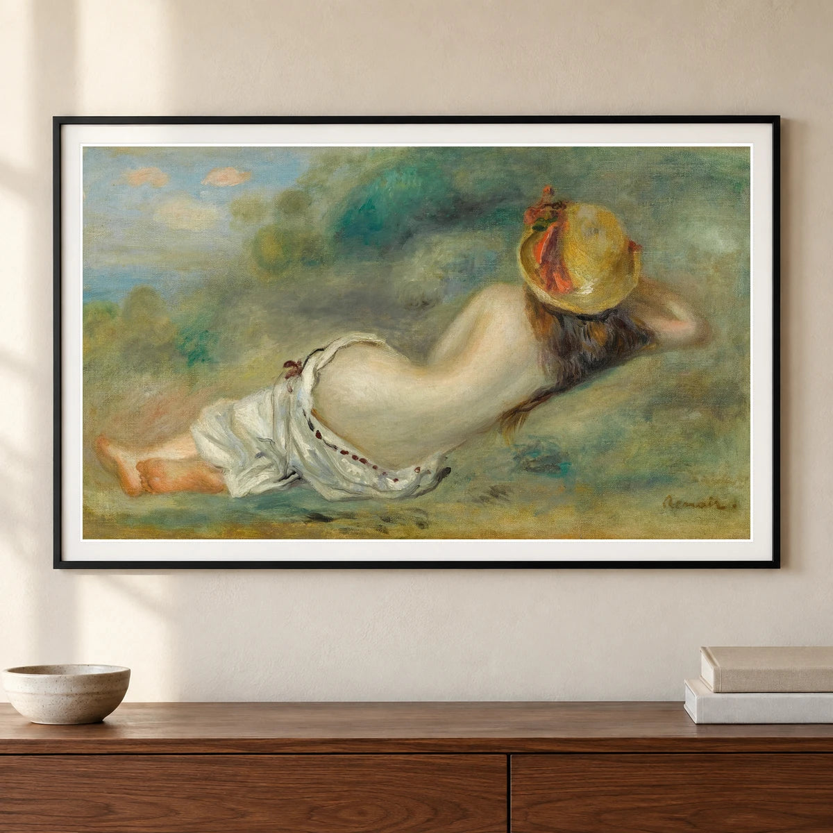 Baigneuse Allongée De Dos Avec Un Chapeau De Paille Or Femme Couchée Sur L’herbe (1892.) — Pierre-Auguste Renoir shown in a styled interior