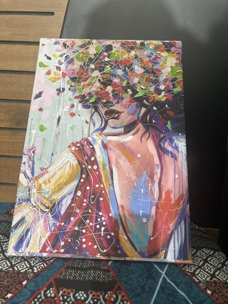 Customer photo of Backless Dancer - Colorful crown